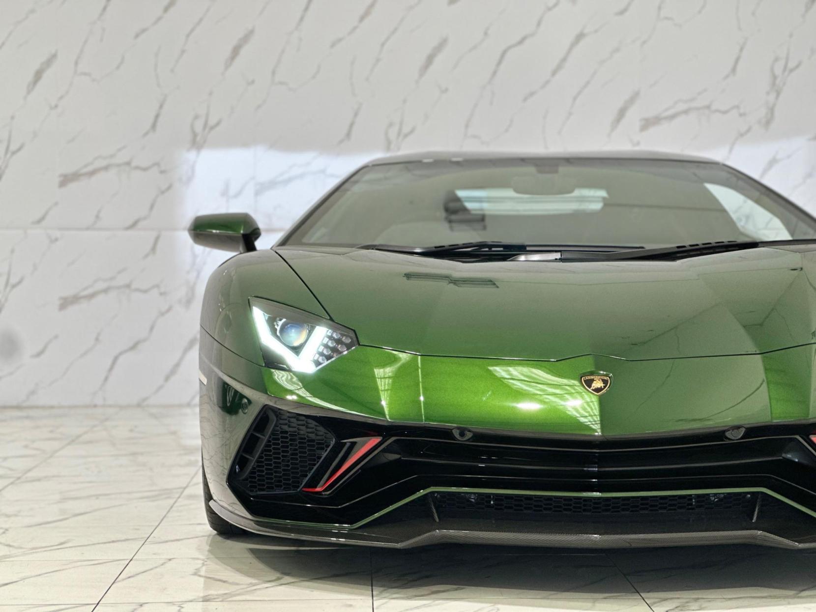 Lamborghini Aventador 6.5 V12 LP 780-4 Ultimae ISR 4WD Euro 6 2dr