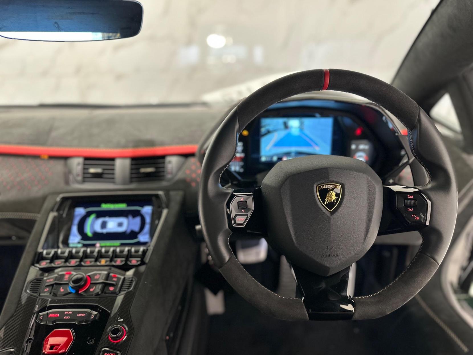 Lamborghini Aventador 6.5 V12 LP 780-4 Ultimae ISR 4WD Euro 6 2dr