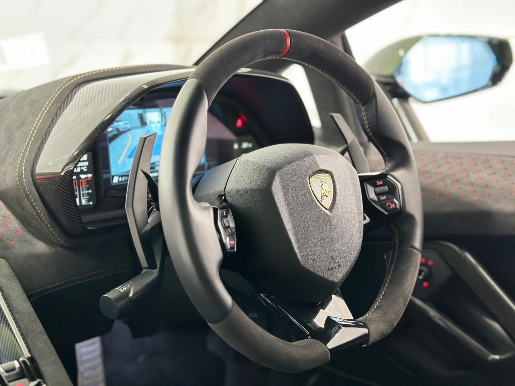 Lamborghini Aventador 6.5 V12 LP 780-4 Ultimae ISR 4WD Euro 6 2dr