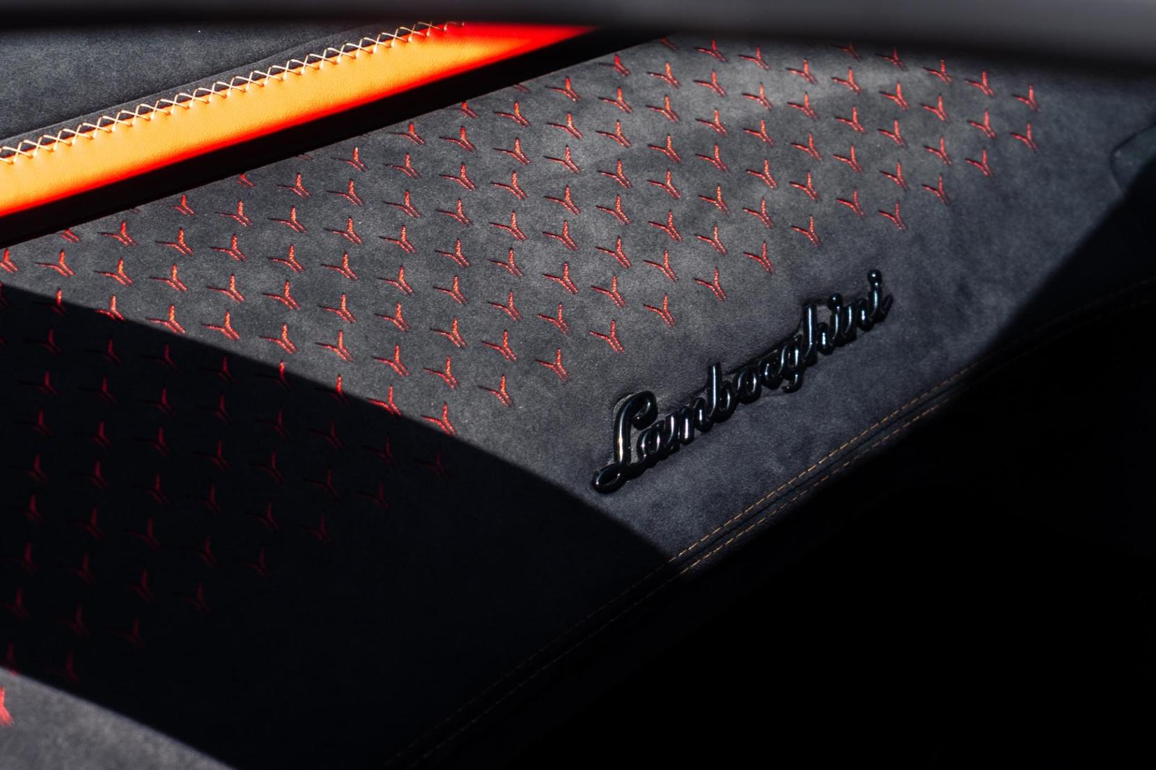 Lamborghini Aventador 6.5 V12 LP 780-4 Ultimae ISR 4WD Euro 6 2dr