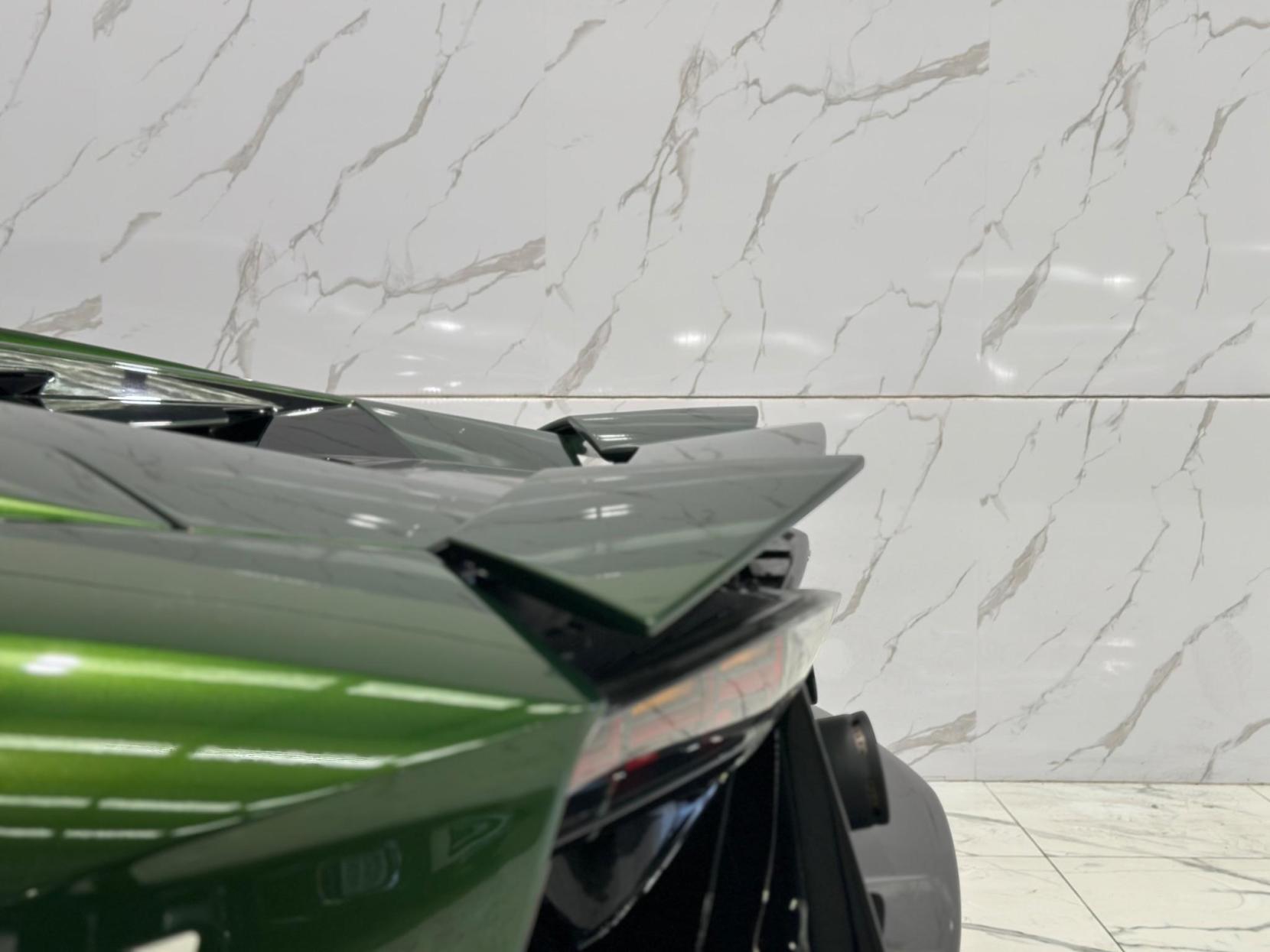 Lamborghini Aventador 6.5 V12 LP 780-4 Ultimae ISR 4WD Euro 6 2dr