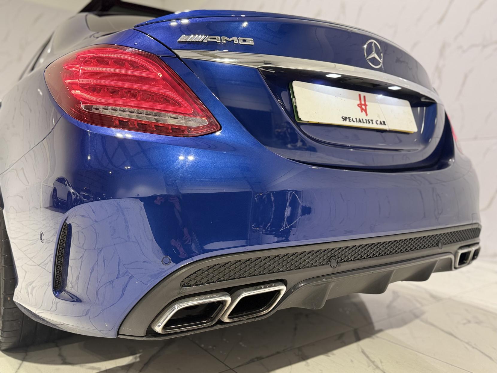 Mercedes-Benz C Class 4.0 C63 V8 BiTurbo AMG (Premium) Saloon 4dr Petrol SpdS MCT Euro 6 (s/s) (476 ps)