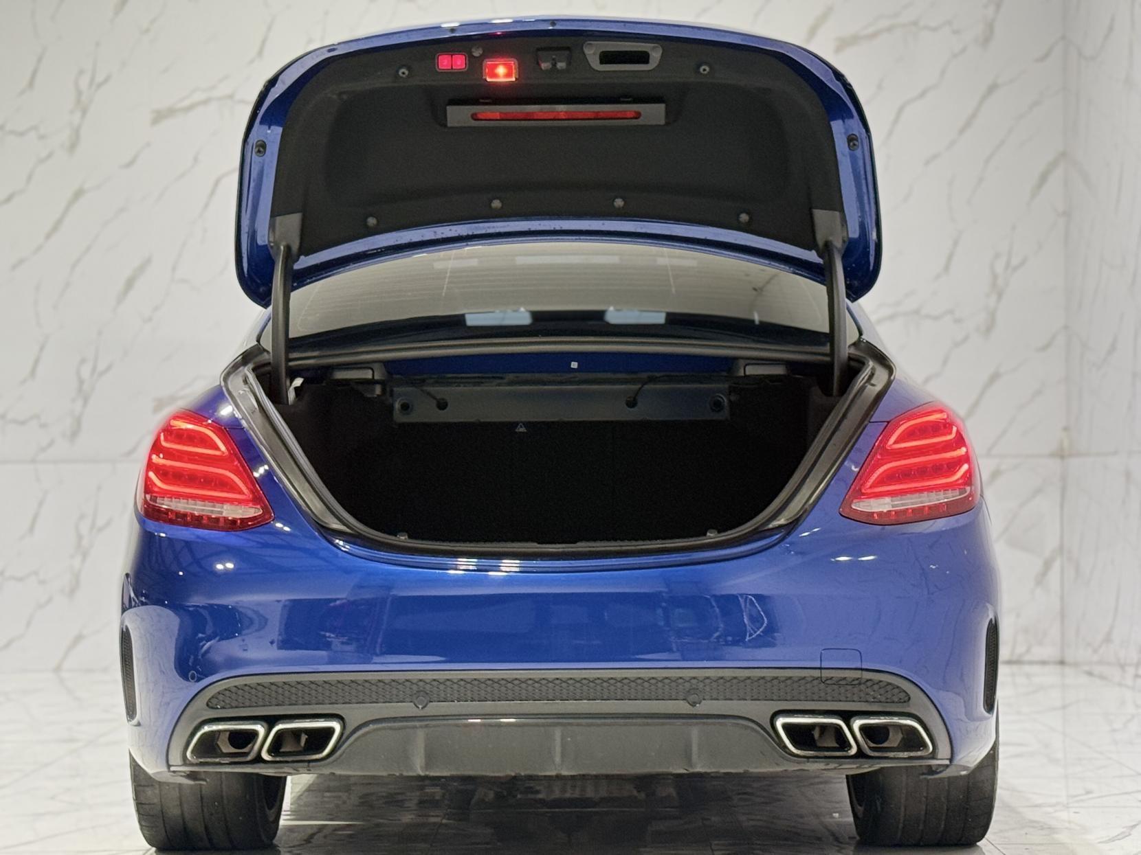 Mercedes-Benz C Class 4.0 C63 V8 BiTurbo AMG (Premium) Saloon 4dr Petrol SpdS MCT Euro 6 (s/s) (476 ps)