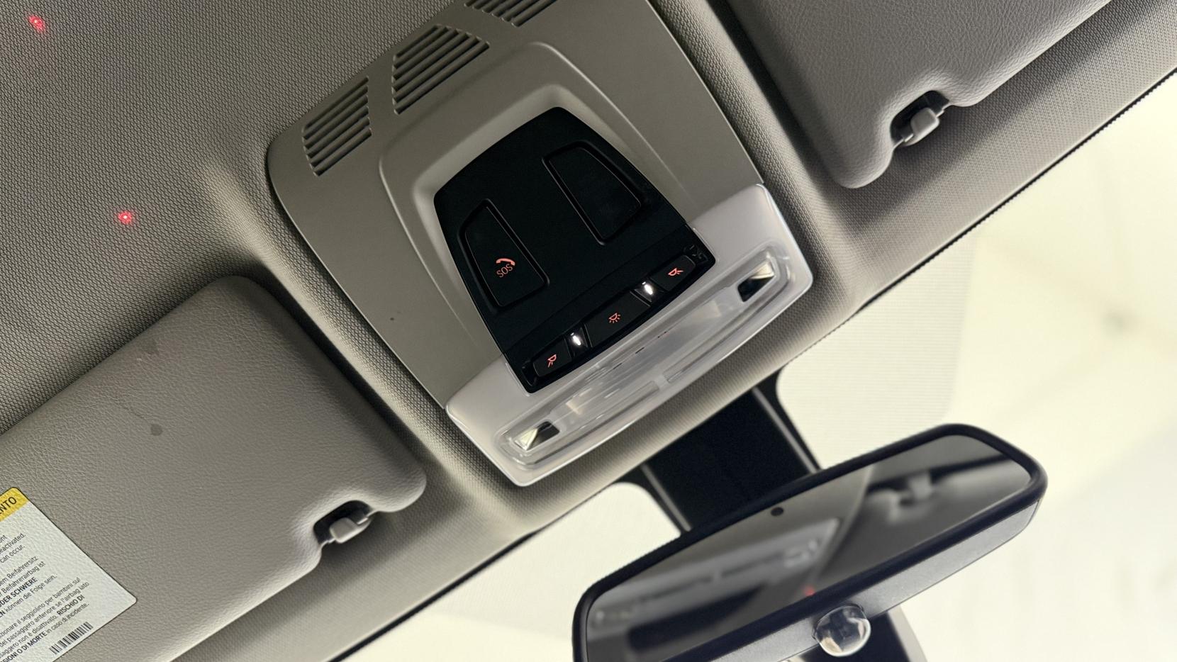 BMW 3 Series 2.0 328i Luxury Saloon 4dr Petrol Auto Euro 5 (s/s) (245 ps)