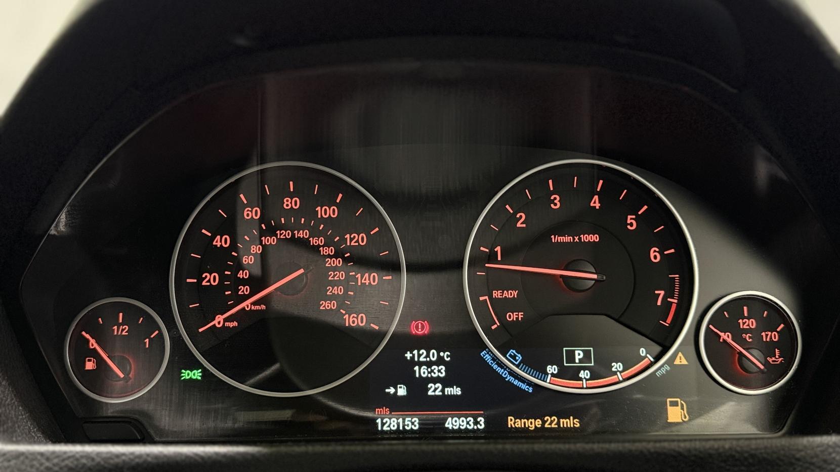 BMW 3 Series 2.0 328i Luxury Saloon 4dr Petrol Auto Euro 5 (s/s) (245 ps)