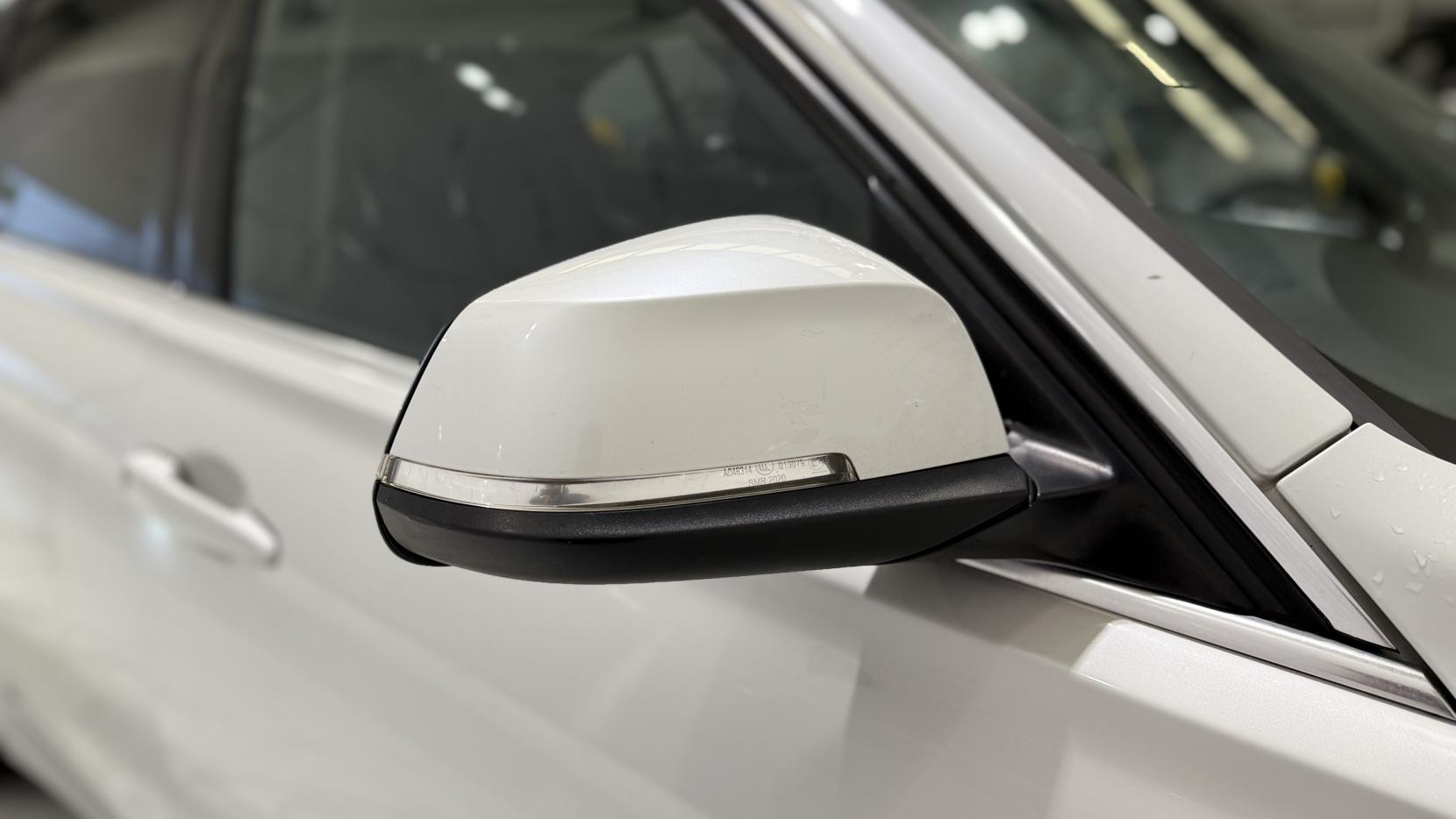 BMW 3 Series 2.0 328i Luxury Saloon 4dr Petrol Auto Euro 5 (s/s) (245 ps)