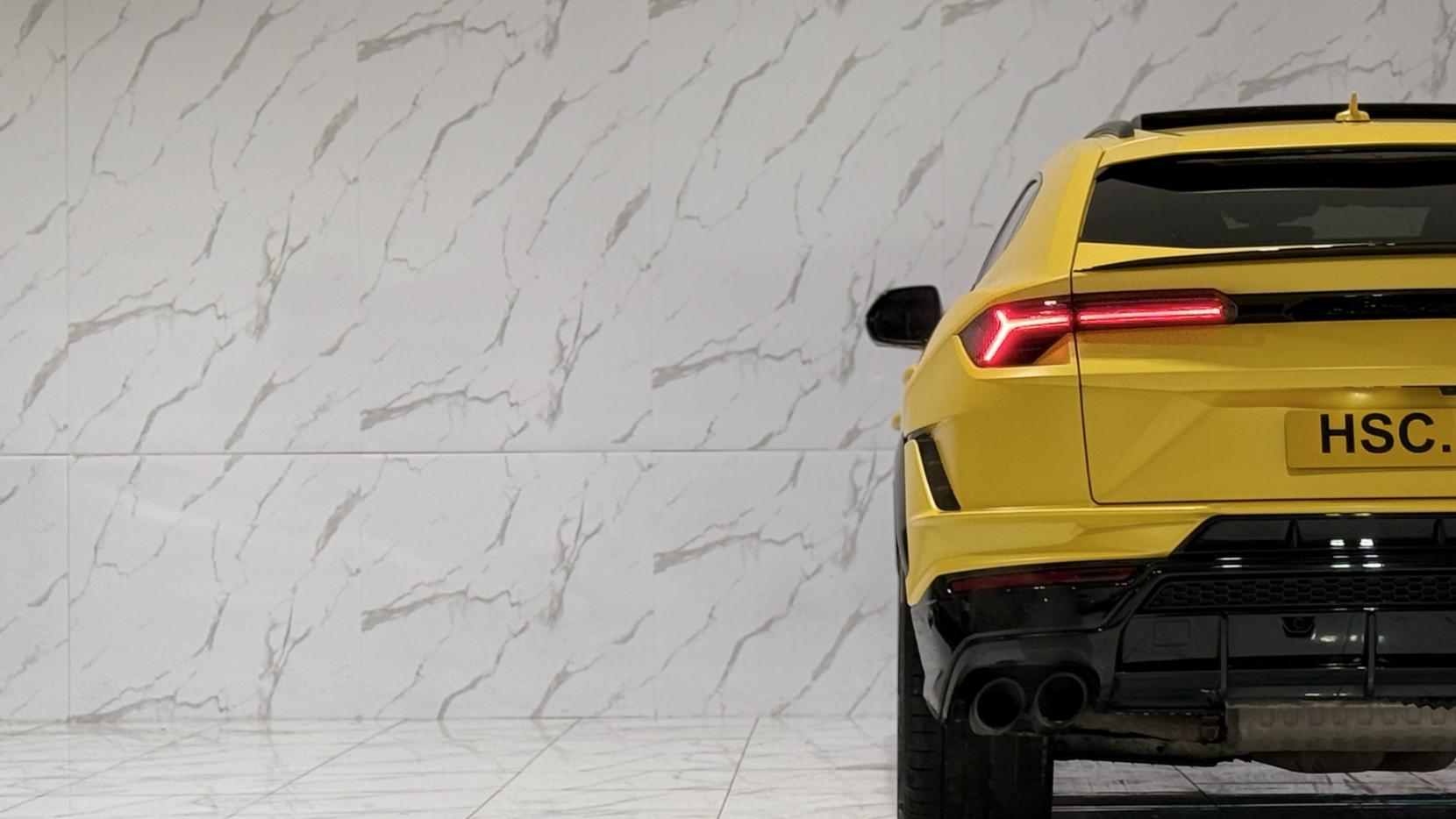 Lamborghini Urus 4.0 V8 BiTurbo S SUV 5dr Petrol Auto 4WD Euro 6 (666 ps)