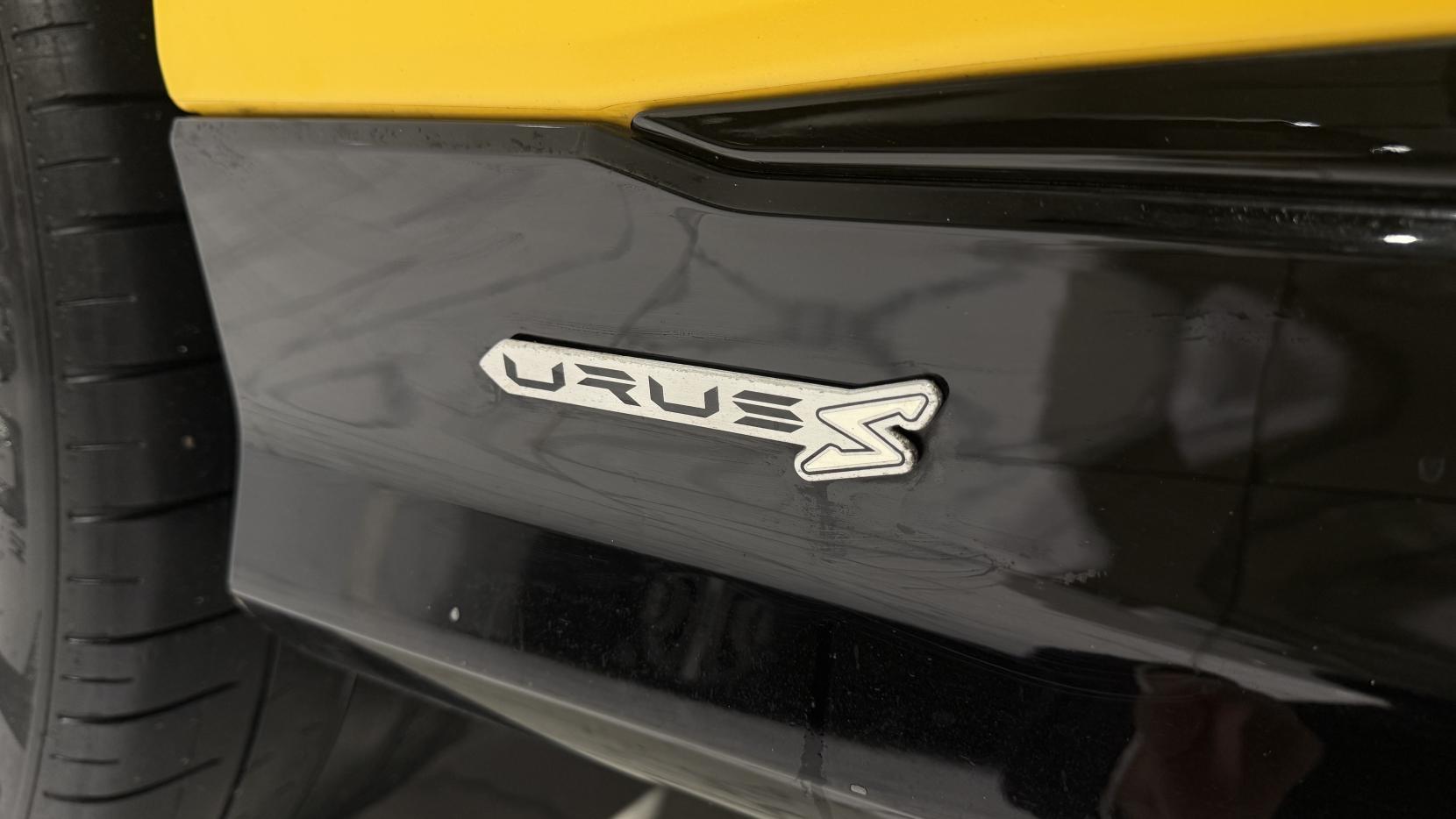 Lamborghini Urus 4.0 V8 BiTurbo S SUV 5dr Petrol Auto 4WD Euro 6 (666 ps)