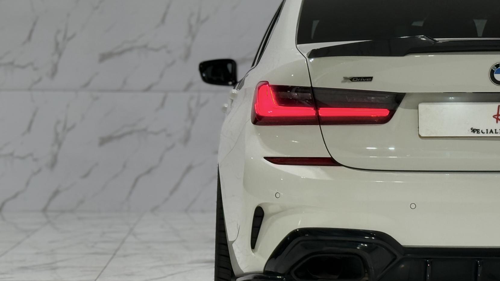 BMW 3 Series 3.0 M340i Saloon 4dr Petrol Auto xDrive Euro 6 (s/s) (374 ps)