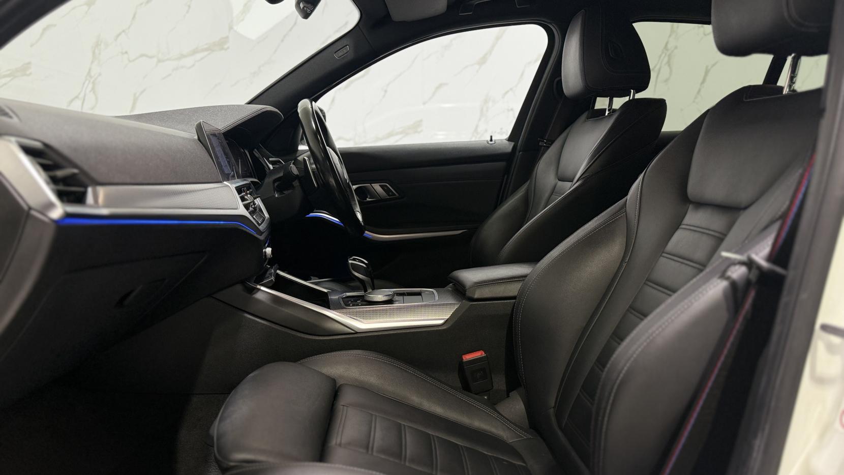 BMW 3 Series 3.0 M340i Saloon 4dr Petrol Auto xDrive Euro 6 (s/s) (374 ps)