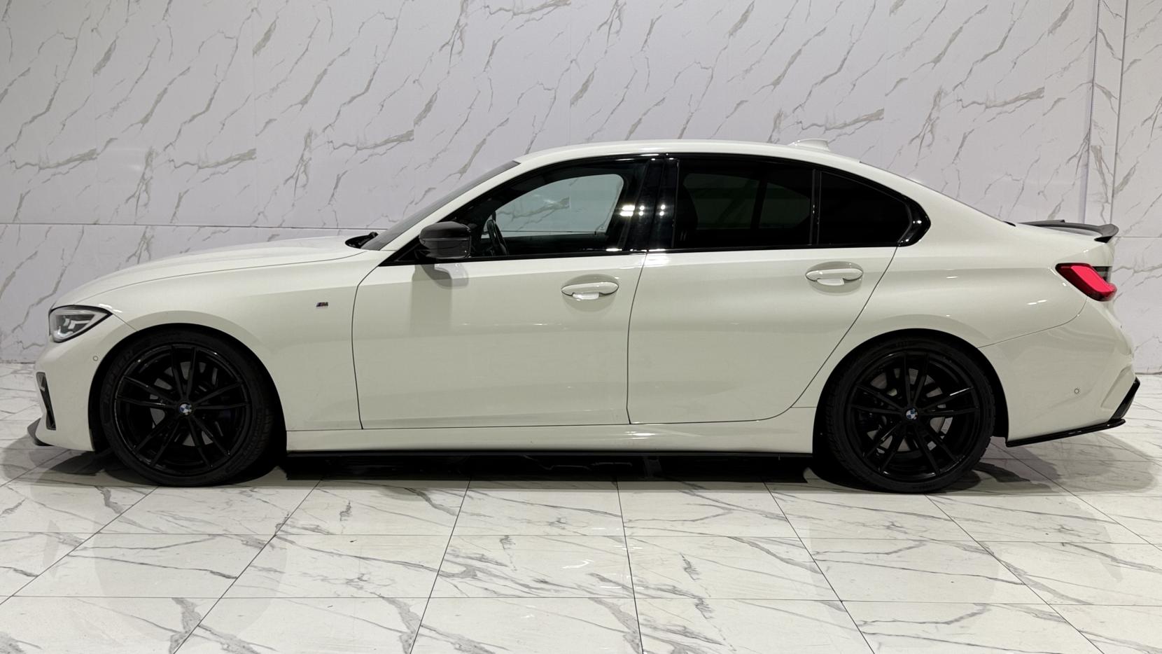 BMW 3 Series 3.0 M340i Saloon 4dr Petrol Auto xDrive Euro 6 (s/s) (374 ps)