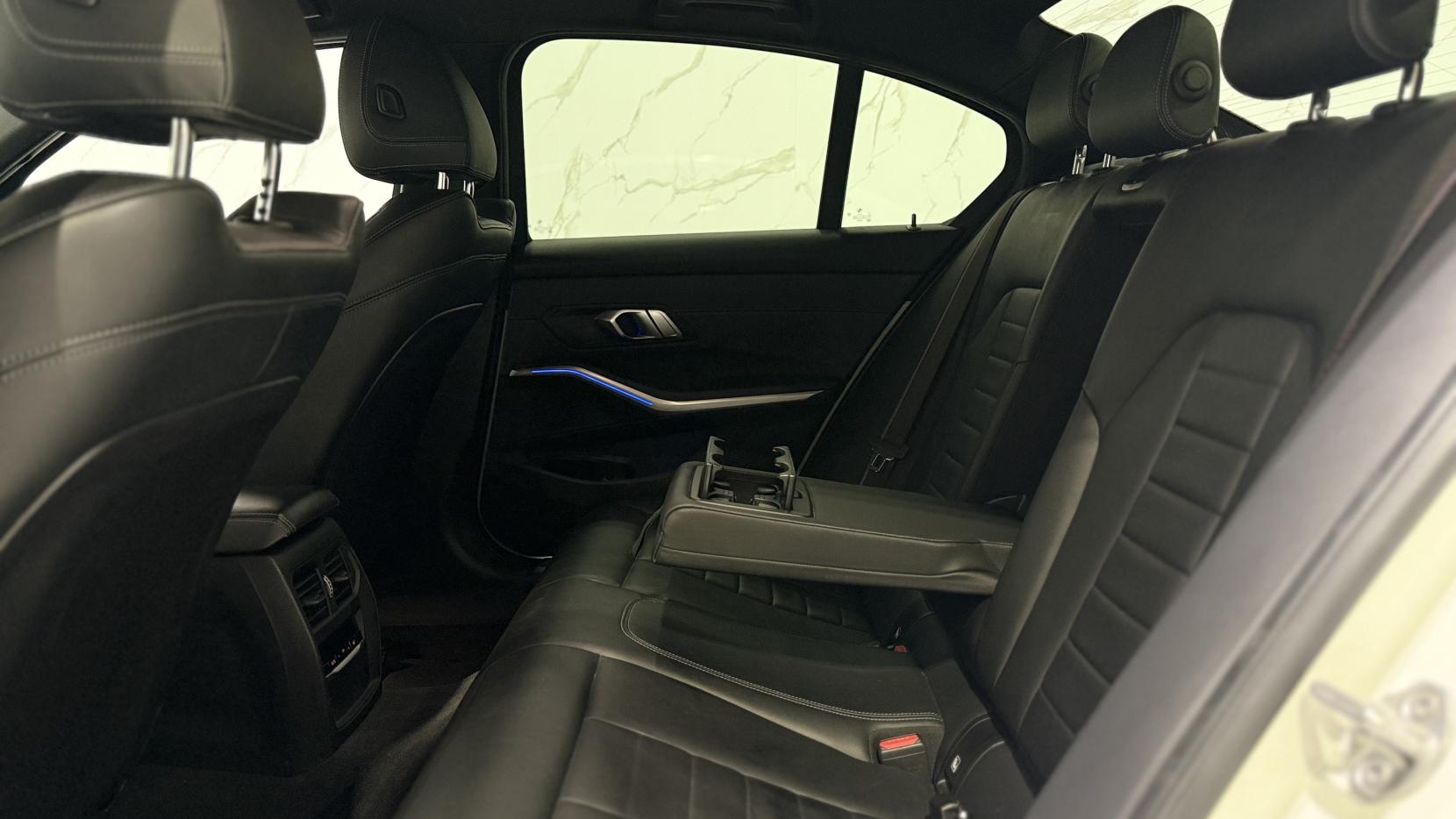 BMW 3 Series 3.0 M340i Saloon 4dr Petrol Auto xDrive Euro 6 (s/s) (374 ps)