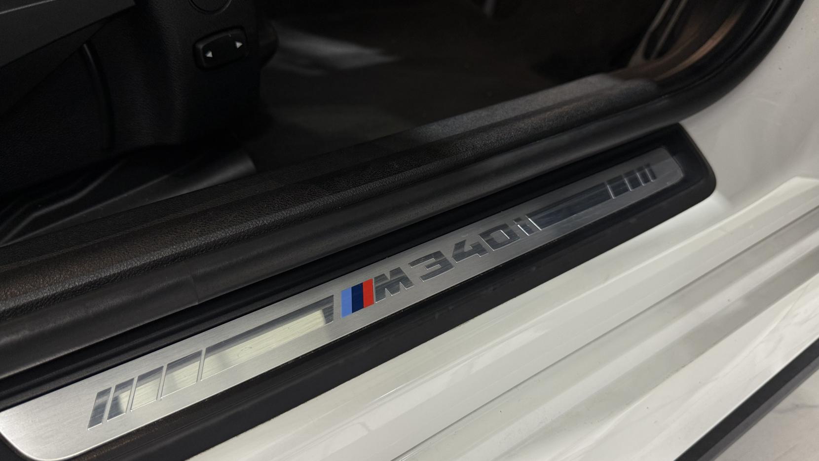 BMW 3 Series 3.0 M340i Saloon 4dr Petrol Auto xDrive Euro 6 (s/s) (374 ps)