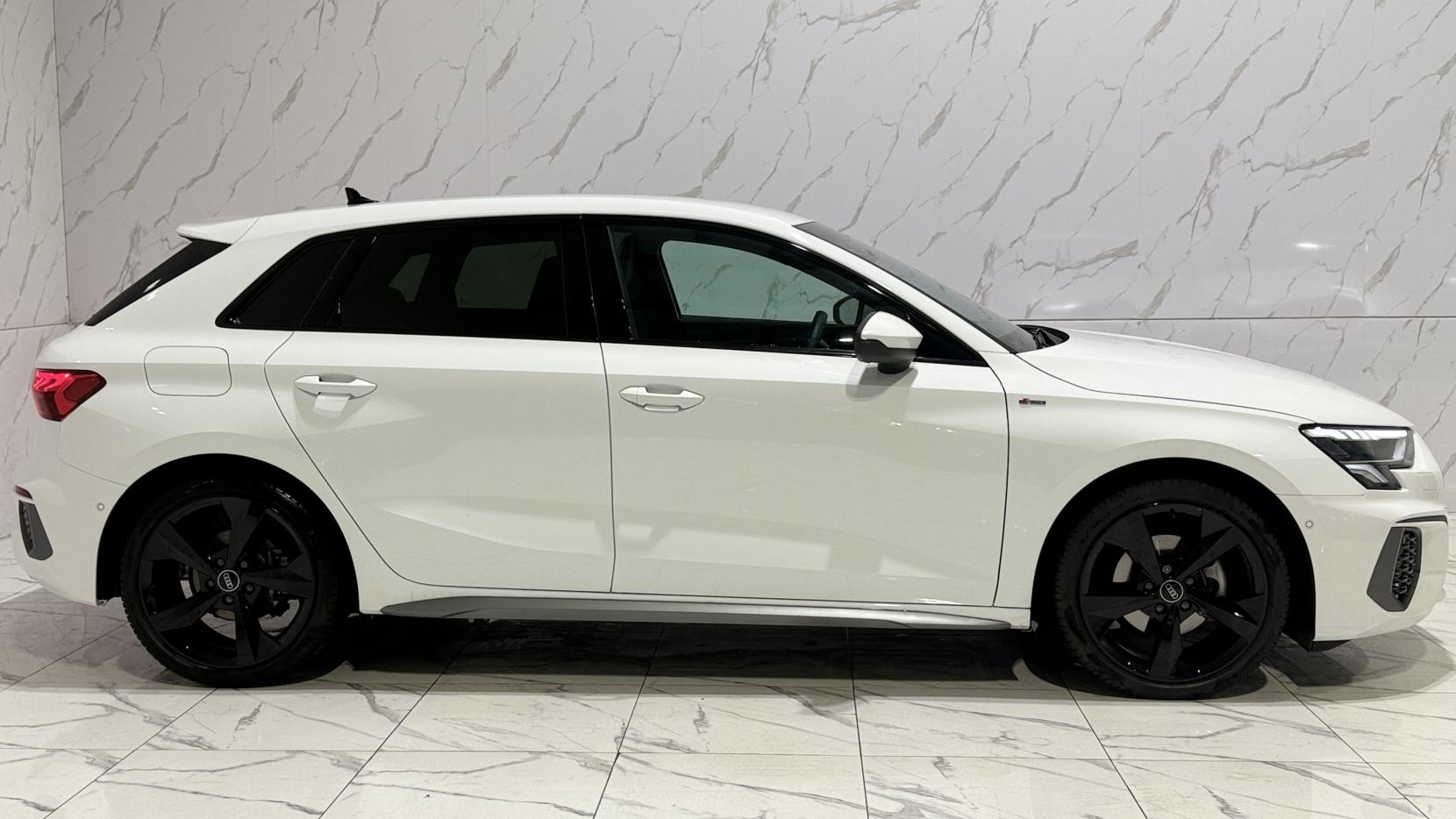 Audi A3 1.5 TFSI 35 S line Sportback 5dr Petrol S Tronic Euro 6 (s/s) (150 ps)