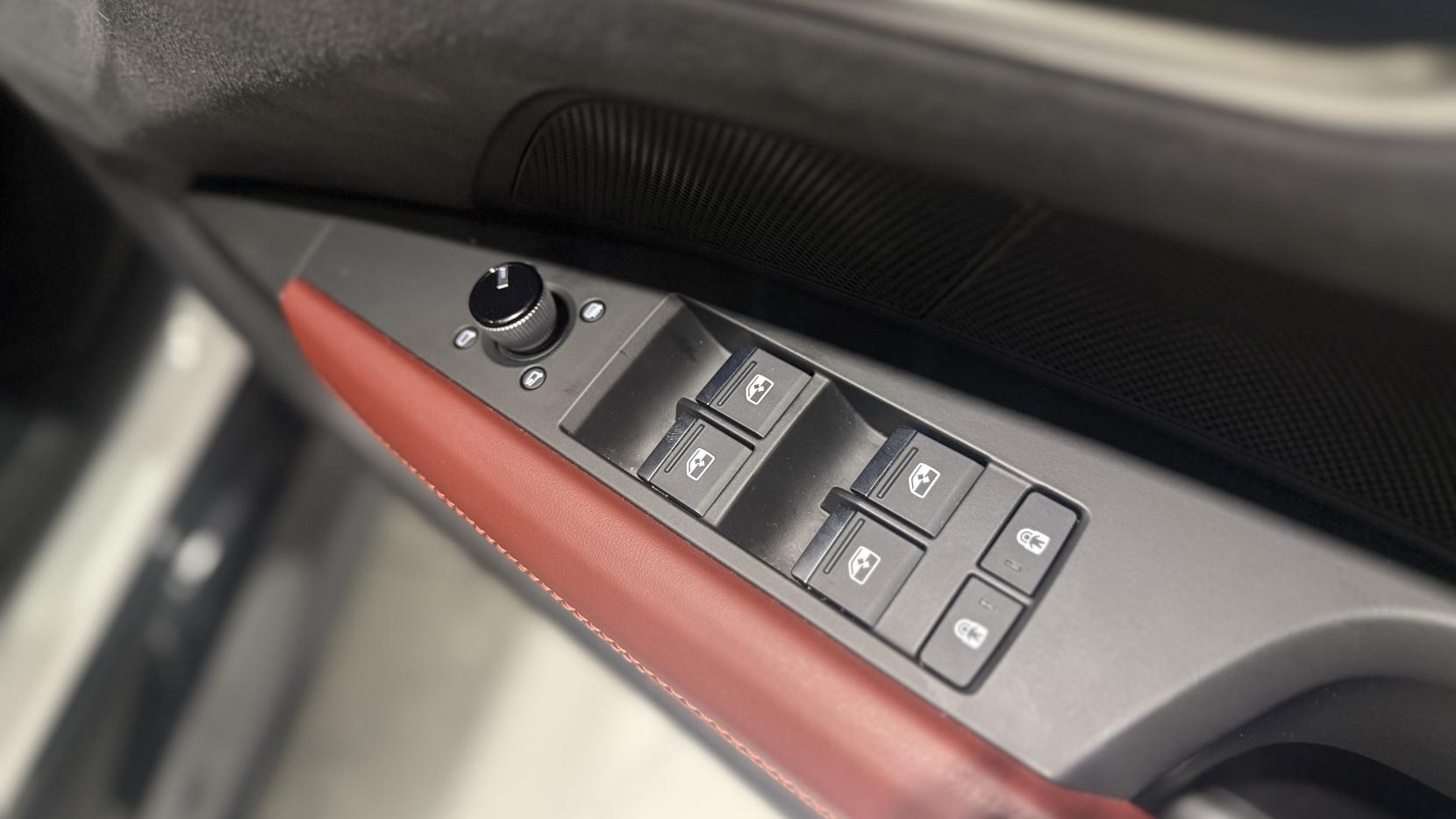 Audi e-tron GT 93.4kWh Saloon 4dr Electric Auto quattro (476 ps)