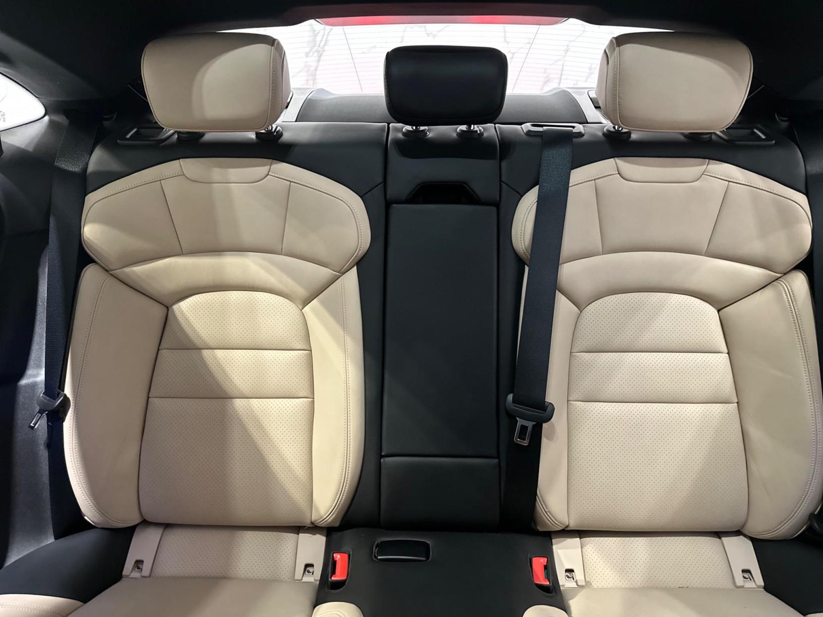 Porsche Taycan Performance Plus 93.4kWh Auto RWD 4dr (11kW Charger)