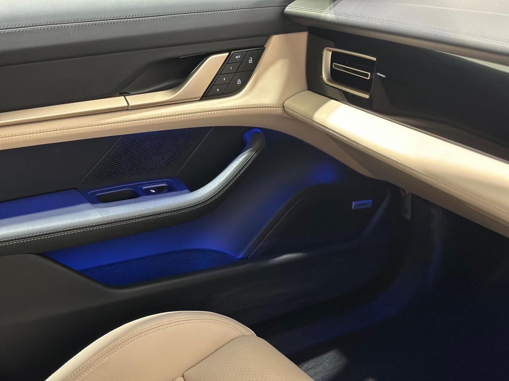 Porsche Taycan Performance Plus 93.4kWh Auto RWD 4dr (11kW Charger)