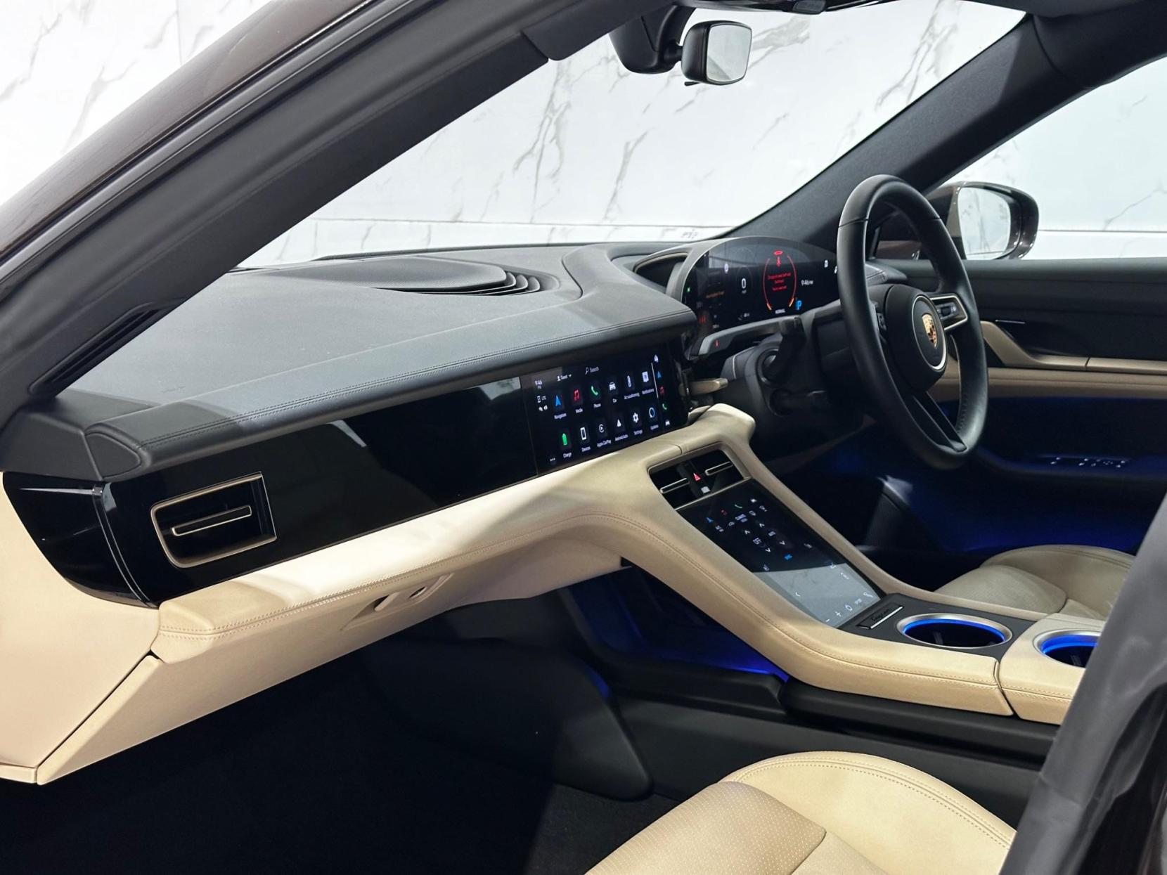 Porsche Taycan Performance Plus 93.4kWh Auto RWD 4dr (11kW Charger)