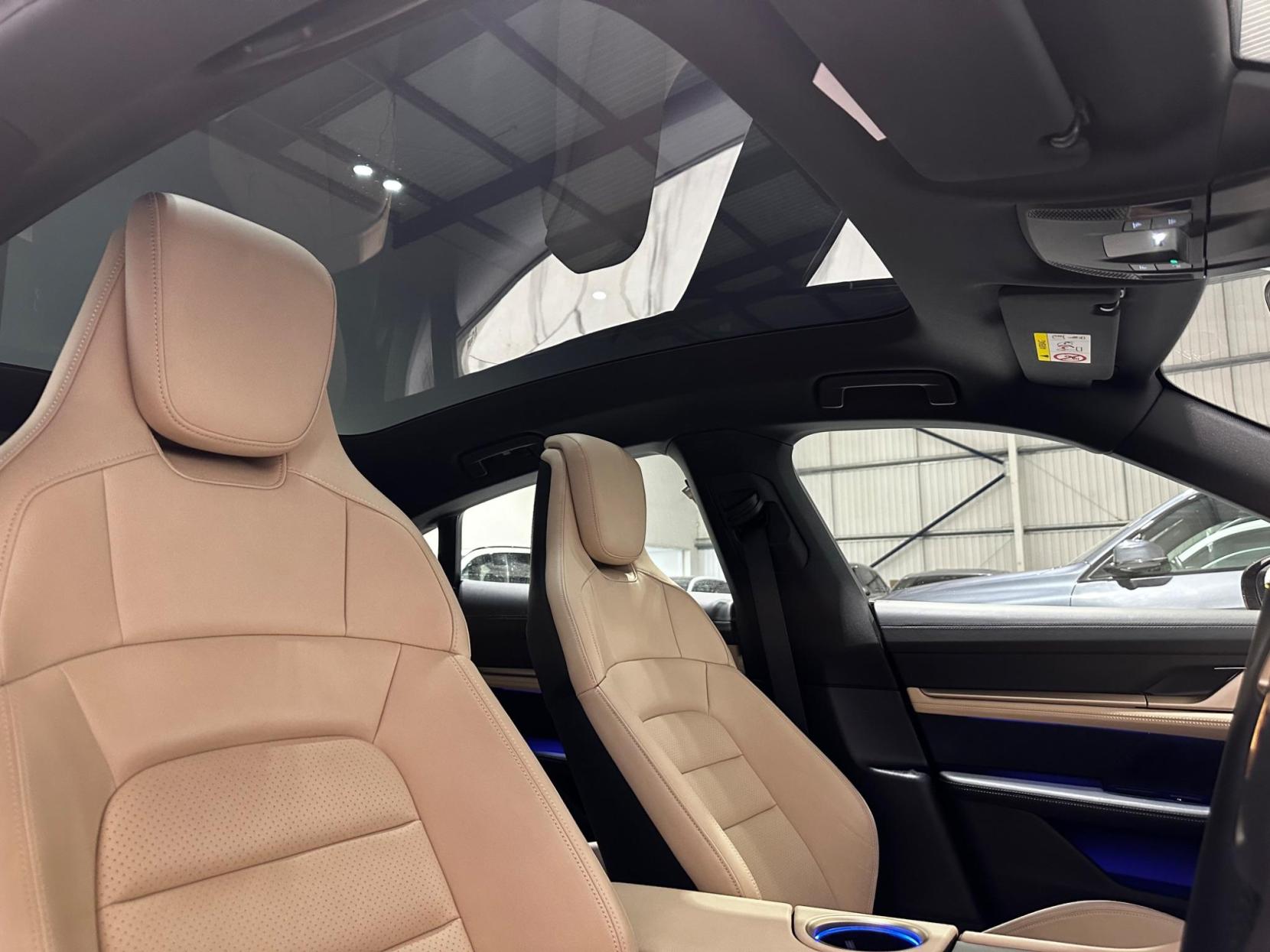 Porsche Taycan Performance Plus 93.4kWh Auto RWD 4dr (11kW Charger)