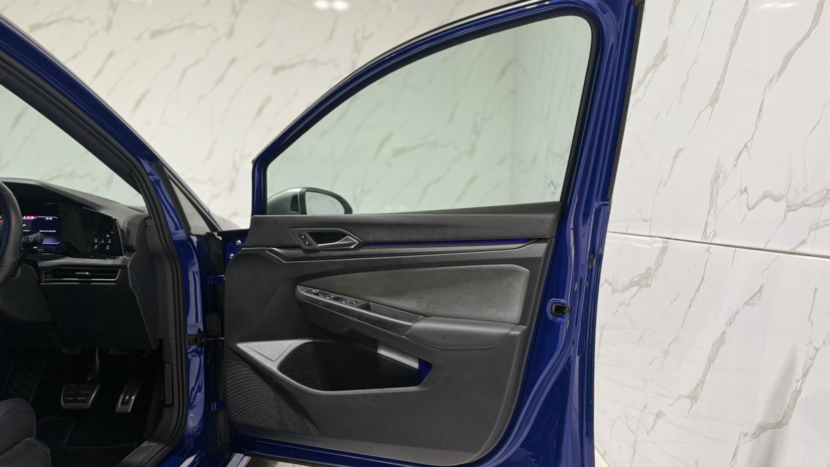 Volkswagen Golf 2.0 TSI R Hatchback 5dr Petrol DSG 4Motion Euro 6 (s/s) (320 ps)