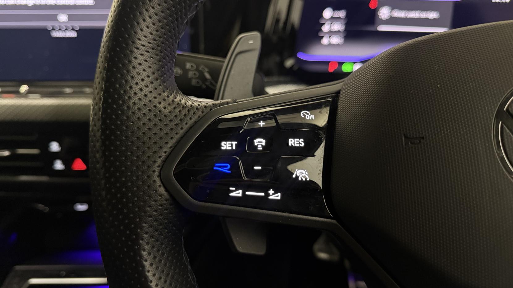 Volkswagen Golf 2.0 TSI R Hatchback 5dr Petrol DSG 4Motion Euro 6 (s/s) (320 ps)