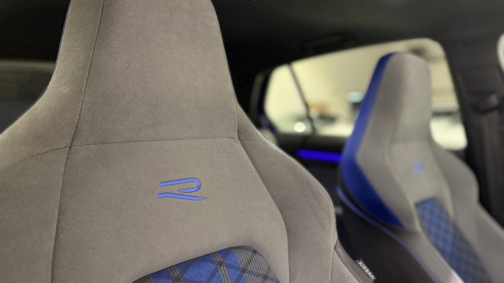 Volkswagen Golf 2.0 TSI R Hatchback 5dr Petrol DSG 4Motion Euro 6 (s/s) (320 ps)