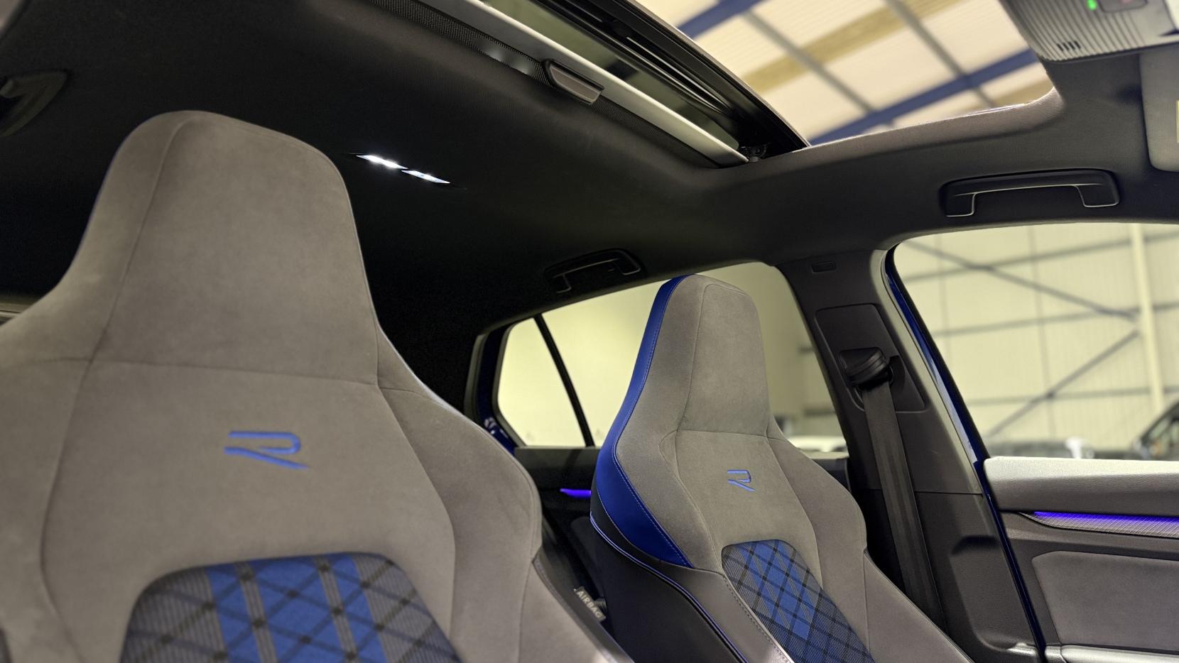 Volkswagen Golf 2.0 TSI R Hatchback 5dr Petrol DSG 4Motion Euro 6 (s/s) (320 ps)