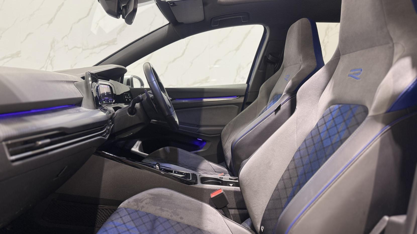 Volkswagen Golf 2.0 TSI R Hatchback 5dr Petrol DSG 4Motion Euro 6 (s/s) (320 ps)