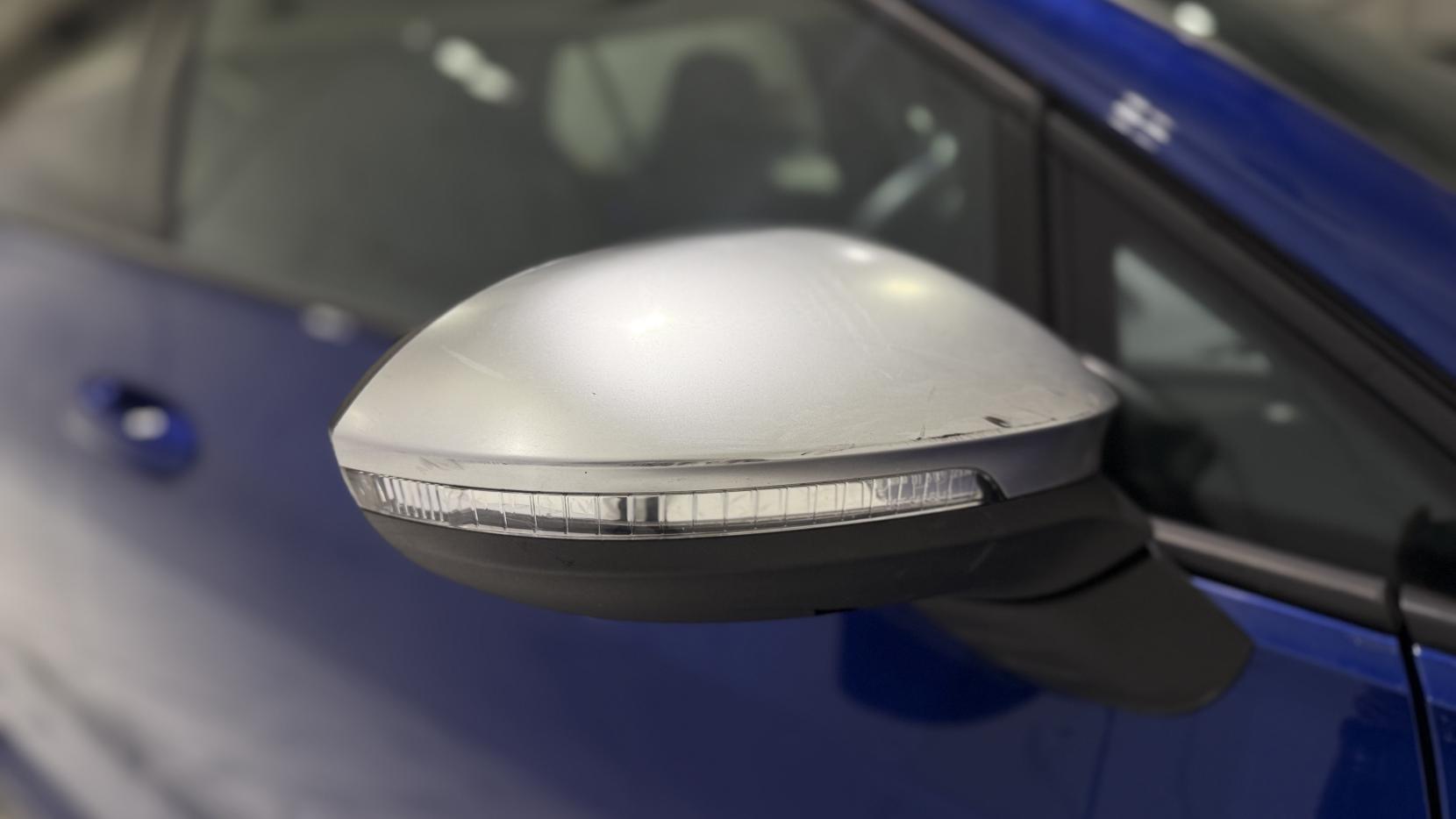 Volkswagen Golf 2.0 TSI R Hatchback 5dr Petrol DSG 4Motion Euro 6 (s/s) (320 ps)