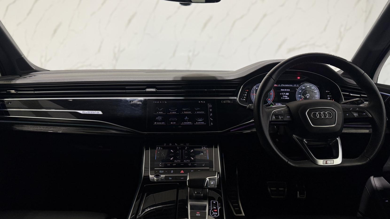 Audi Q7 3.0 TDI V6 50 Black Edition SUV 5dr Diesel Tiptronic quattro Euro 6 (s/s) (286 ps)