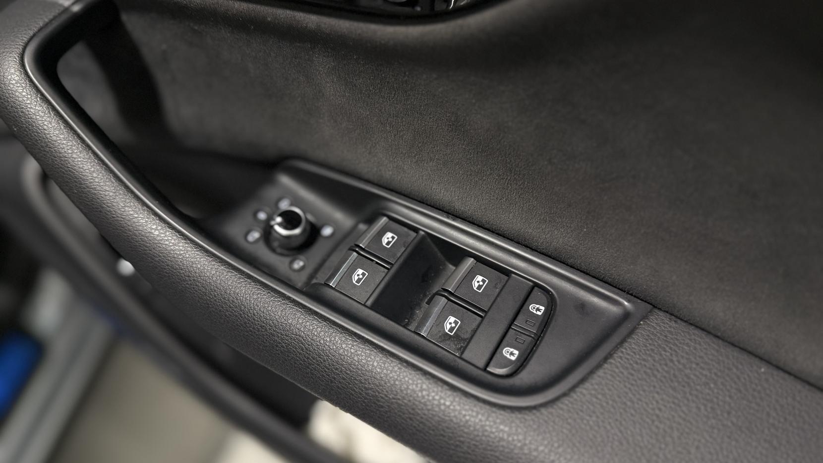 Audi Q7 3.0 TDI V6 50 Black Edition SUV 5dr Diesel Tiptronic quattro Euro 6 (s/s) (286 ps)