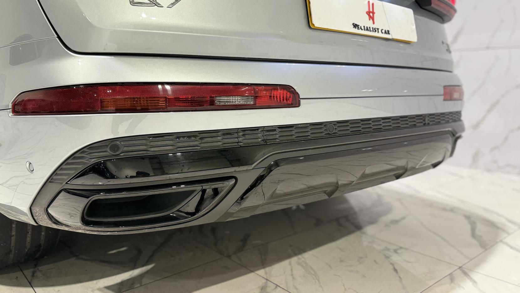 Audi Q7 3.0 TDI V6 50 Black Edition SUV 5dr Diesel Tiptronic quattro Euro 6 (s/s) (286 ps)