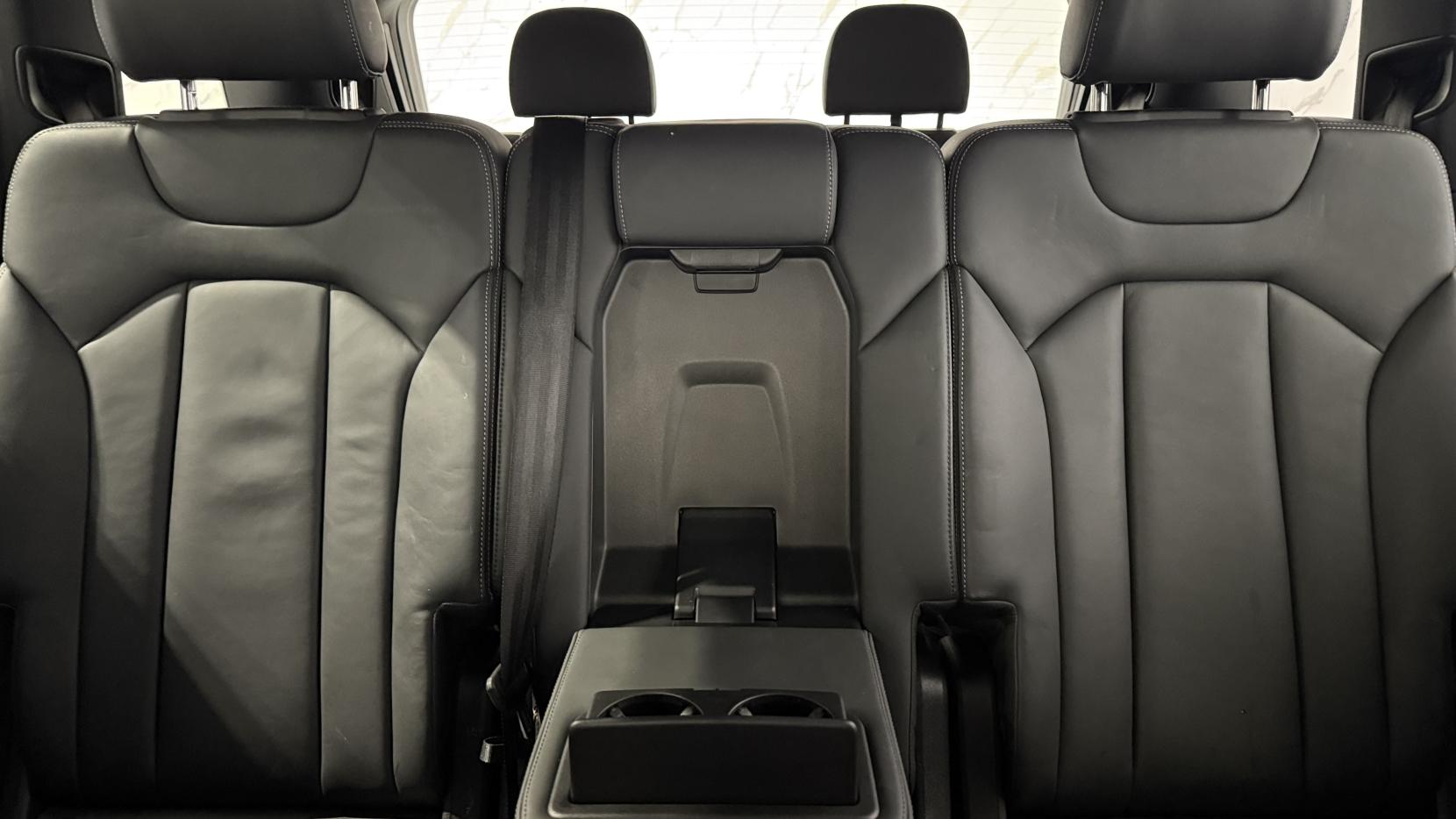 Audi Q7 3.0 TDI V6 50 Black Edition SUV 5dr Diesel Tiptronic quattro Euro 6 (s/s) (286 ps)