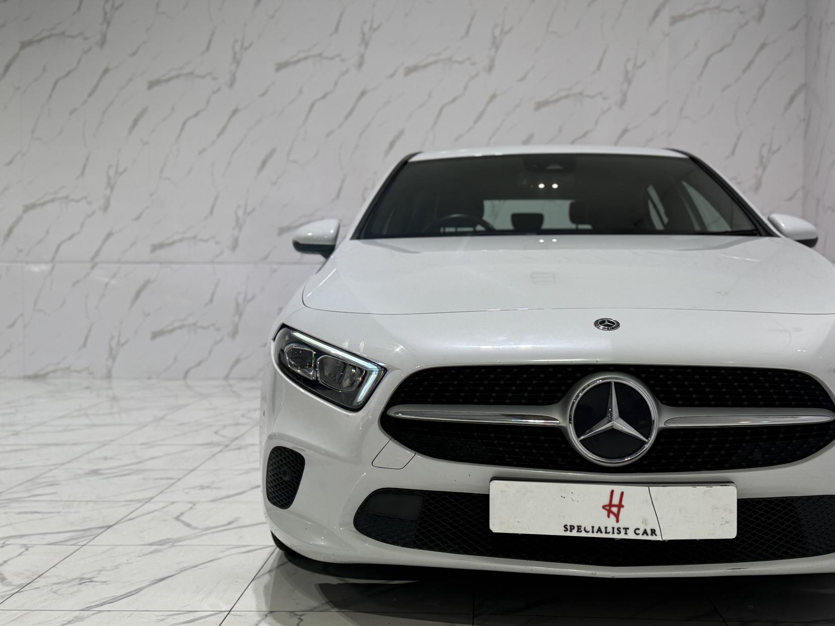 Mercedes-Benz A Class 1.3 A180 Sport (Executive) Hatchback 5dr Petrol 7G-DCT Euro 6 (s/s) (136 ps)