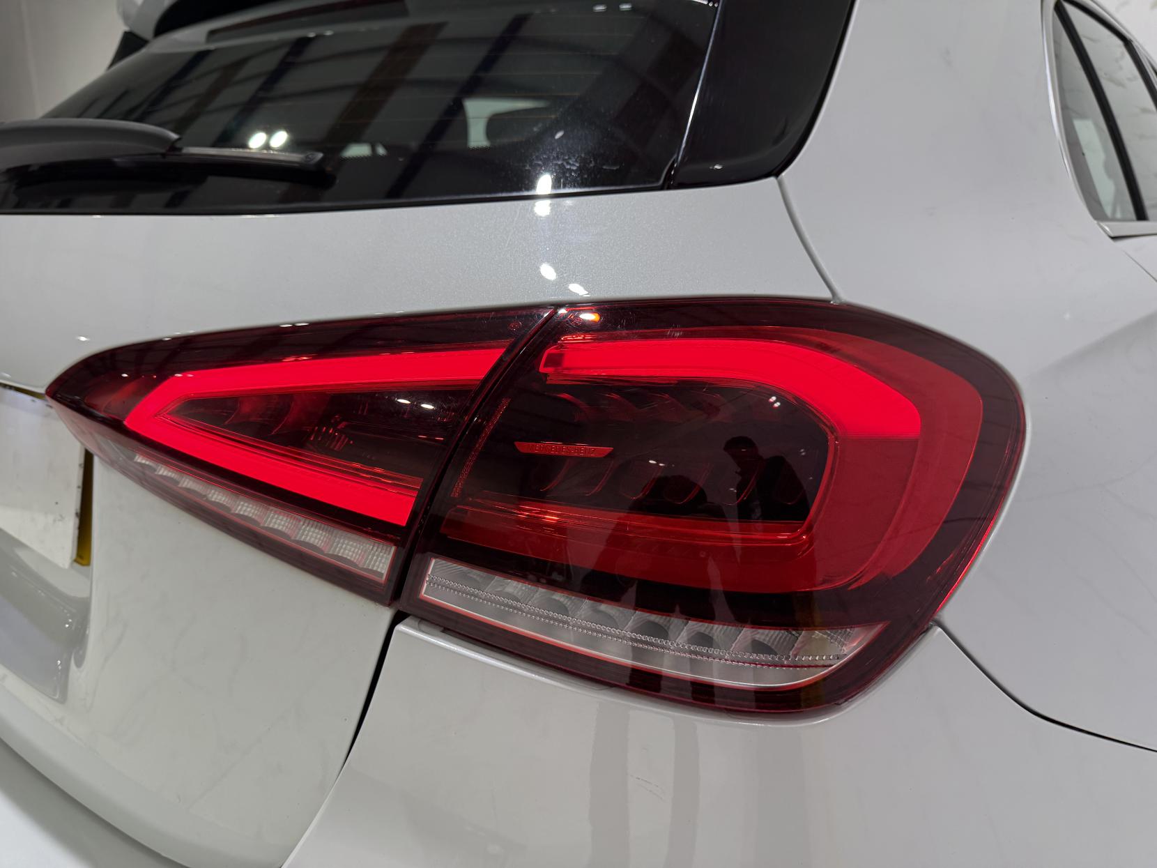 Mercedes-Benz A Class 1.3 A180 Sport (Executive) Hatchback 5dr Petrol 7G-DCT Euro 6 (s/s) (136 ps)