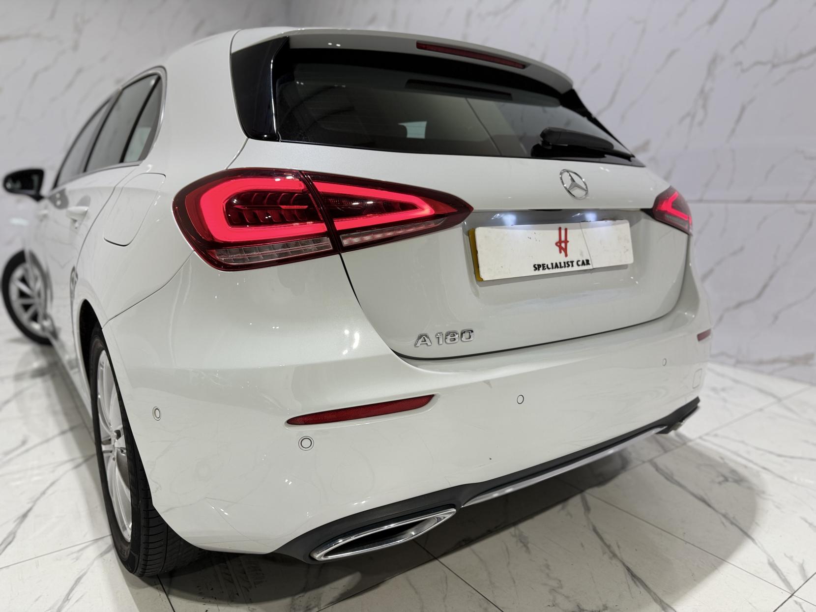 Mercedes-Benz A Class 1.3 A180 Sport (Executive) Hatchback 5dr Petrol 7G-DCT Euro 6 (s/s) (136 ps)