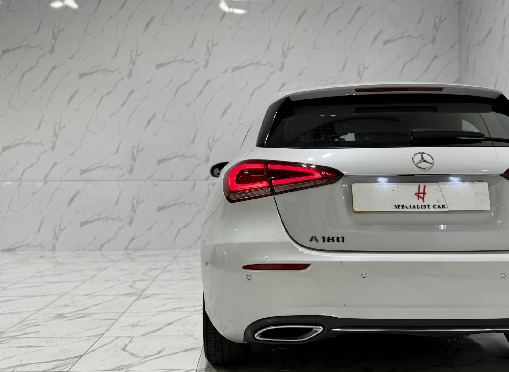 Mercedes-Benz A Class 1.3 A180 Sport (Executive) Hatchback 5dr Petrol 7G-DCT Euro 6 (s/s) (136 ps)
