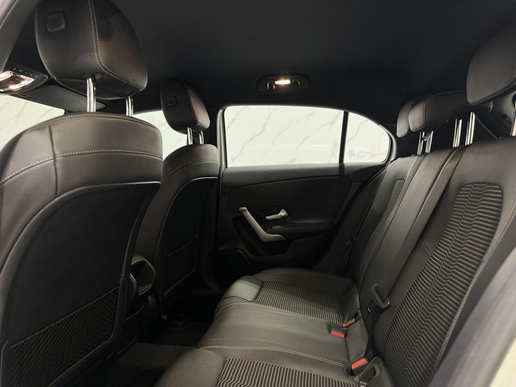 Mercedes-Benz A Class 1.3 A180 Sport (Executive) Hatchback 5dr Petrol 7G-DCT Euro 6 (s/s) (136 ps)