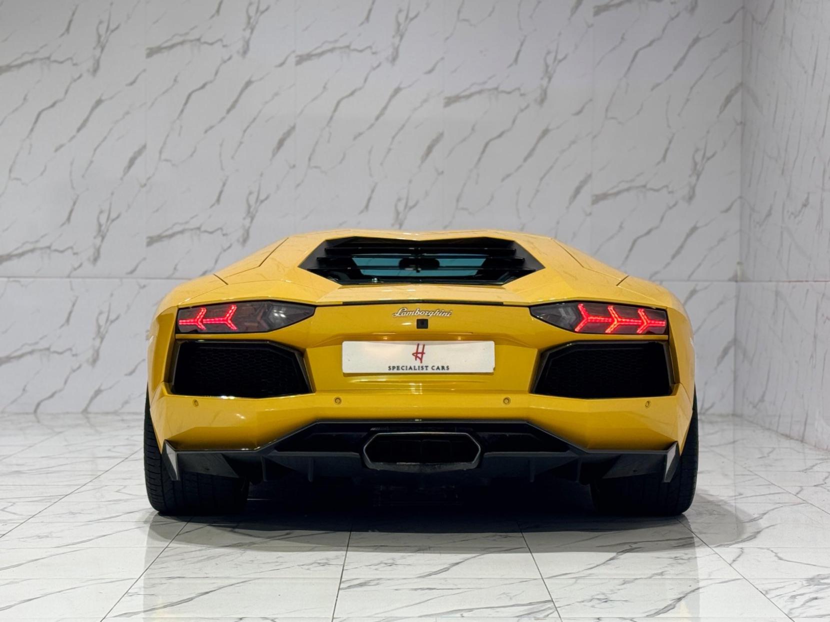 Lamborghini Aventador 6.5 V12 LP 700-4 ISR 4WD Euro 5 2dr