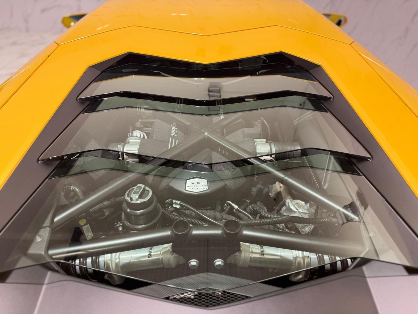 Lamborghini Aventador 6.5 V12 LP 700-4 ISR 4WD Euro 5 2dr