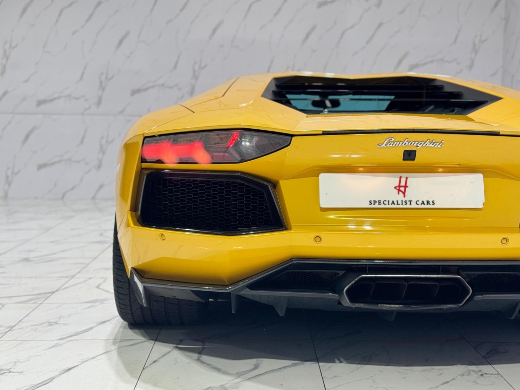 Lamborghini Aventador 6.5 V12 LP 700-4 ISR 4WD Euro 5 2dr