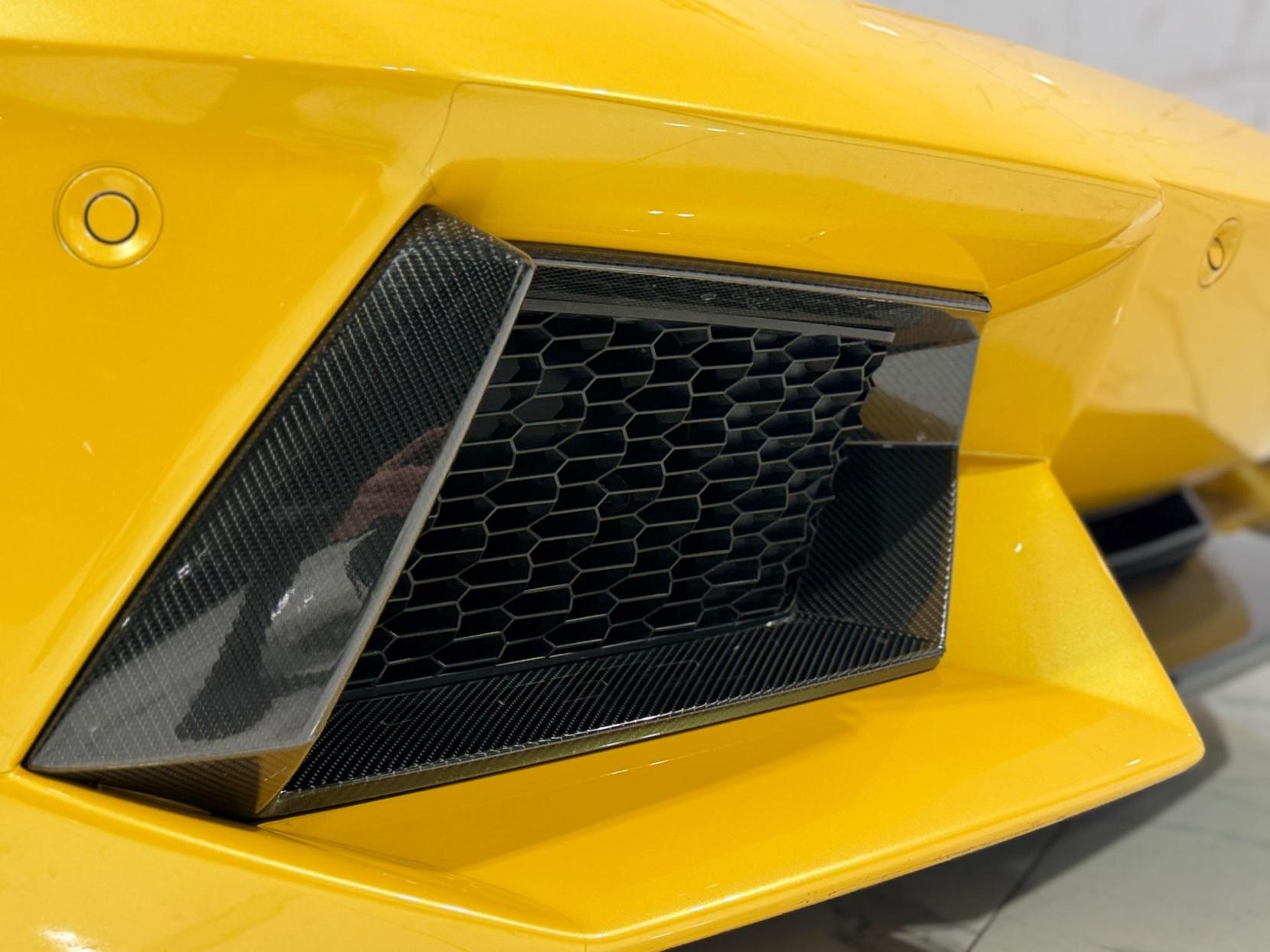 Lamborghini Aventador 6.5 V12 LP 700-4 ISR 4WD Euro 5 2dr