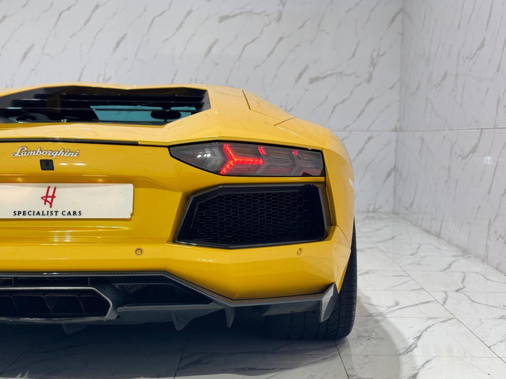 Lamborghini Aventador 6.5 V12 LP 700-4 ISR 4WD Euro 5 2dr