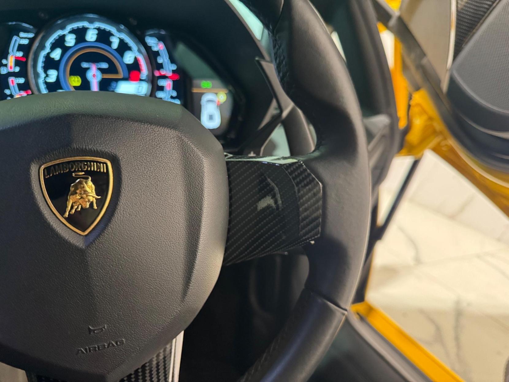 Lamborghini Aventador 6.5 V12 LP 700-4 ISR 4WD Euro 5 2dr