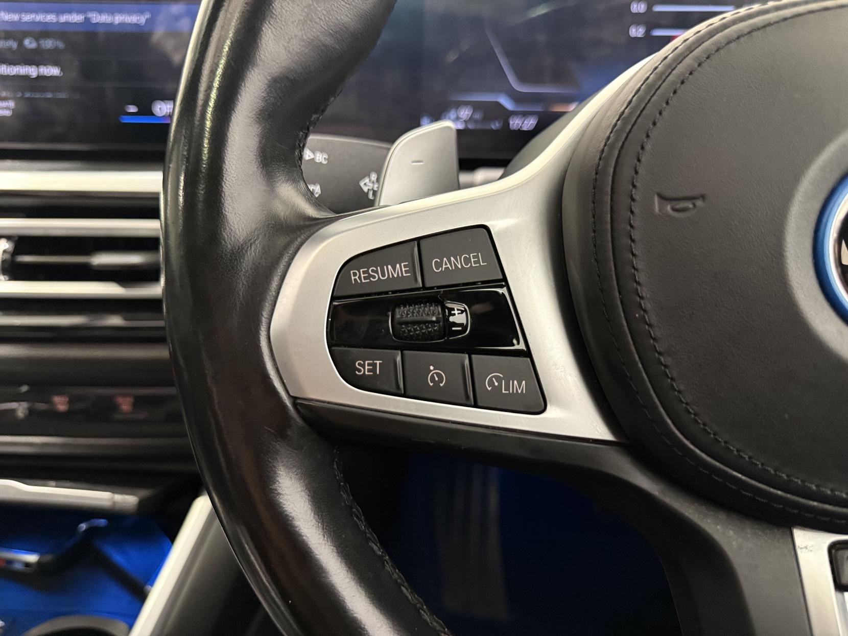 BMW 3 Series 2.0 330e 12kWh M Sport Saloon 4dr Petrol Plug-in Hybrid Auto Euro 6 (s/s) (292 ps)