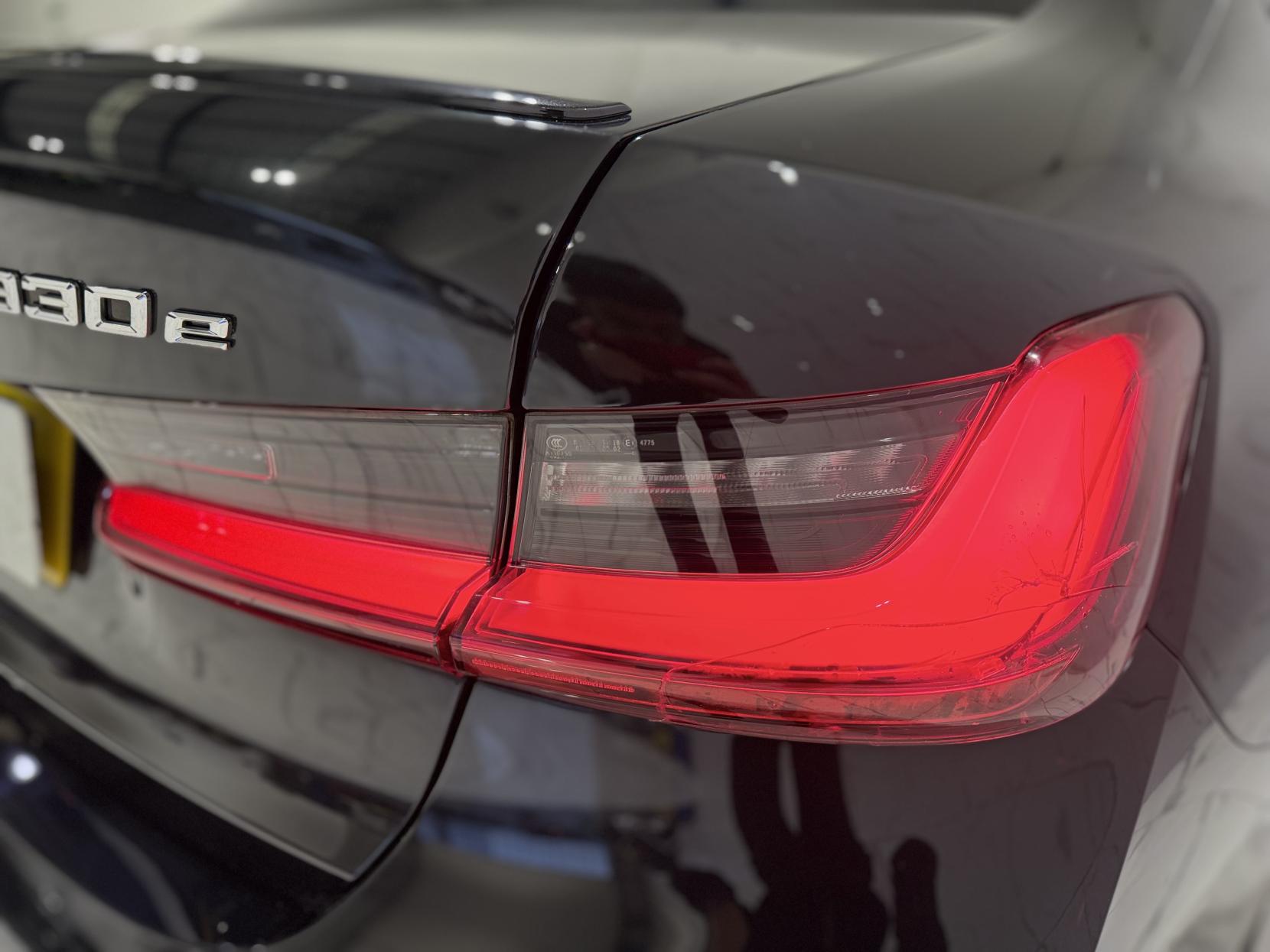 BMW 3 Series 2.0 330e 12kWh M Sport Saloon 4dr Petrol Plug-in Hybrid Auto Euro 6 (s/s) (292 ps)