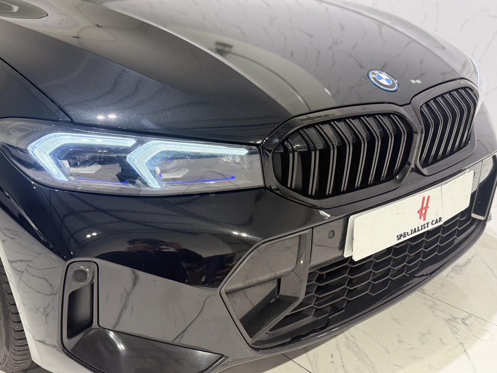 BMW 3 Series 2.0 330e 12kWh M Sport Saloon 4dr Petrol Plug-in Hybrid Auto Euro 6 (s/s) (292 ps)