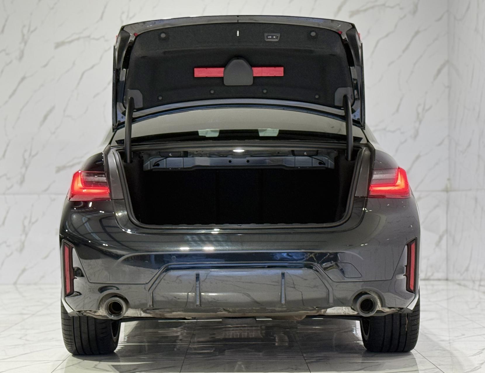 BMW 3 Series 2.0 330e 12kWh M Sport Saloon 4dr Petrol Plug-in Hybrid Auto Euro 6 (s/s) (292 ps)