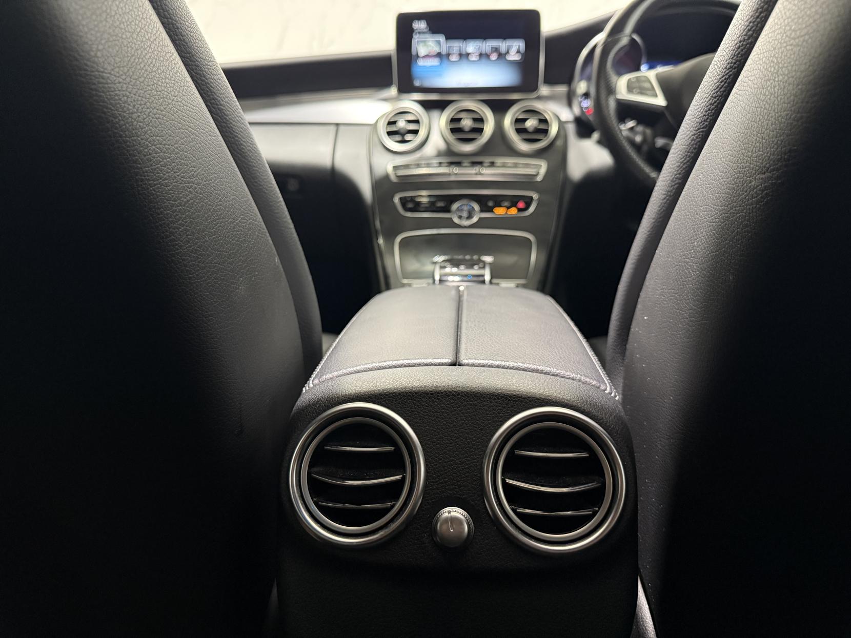 Mercedes-Benz C Class 2.1 C250d AMG Line (Premium Plus) Coupe 2dr Diesel G-Tronic+ Euro 6 (s/s) (204 ps)