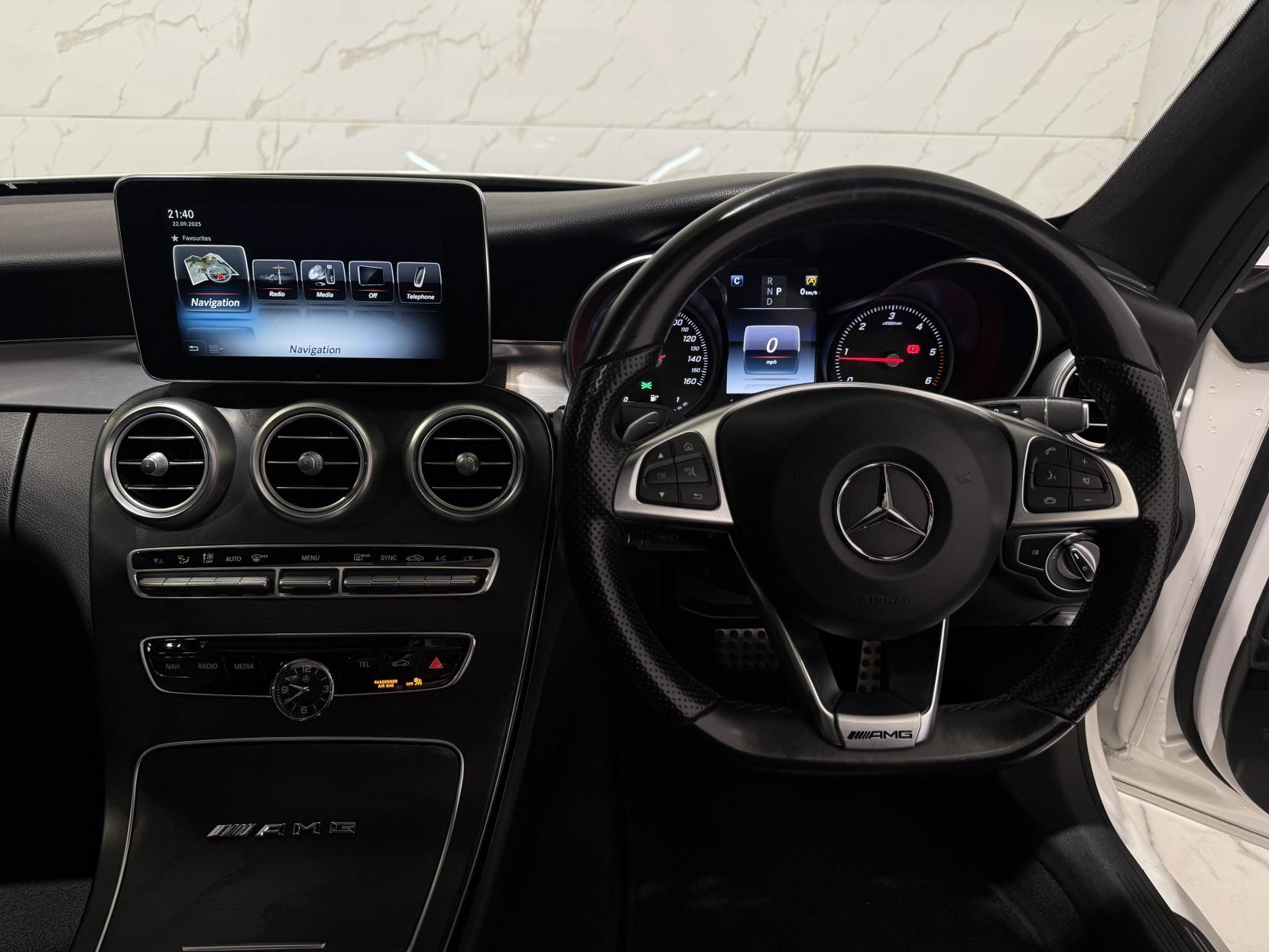 Mercedes-Benz C Class 2.1 C250d AMG Line (Premium Plus) Coupe 2dr Diesel G-Tronic+ Euro 6 (s/s) (204 ps)